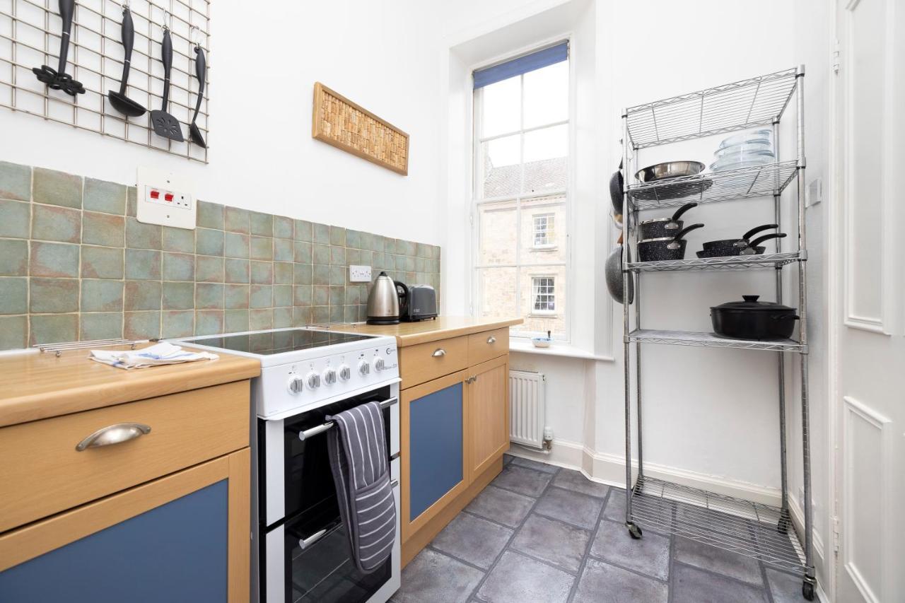 Joivy Cosy Flat In The Heart Of Edinburgh Apartment Exterior photo