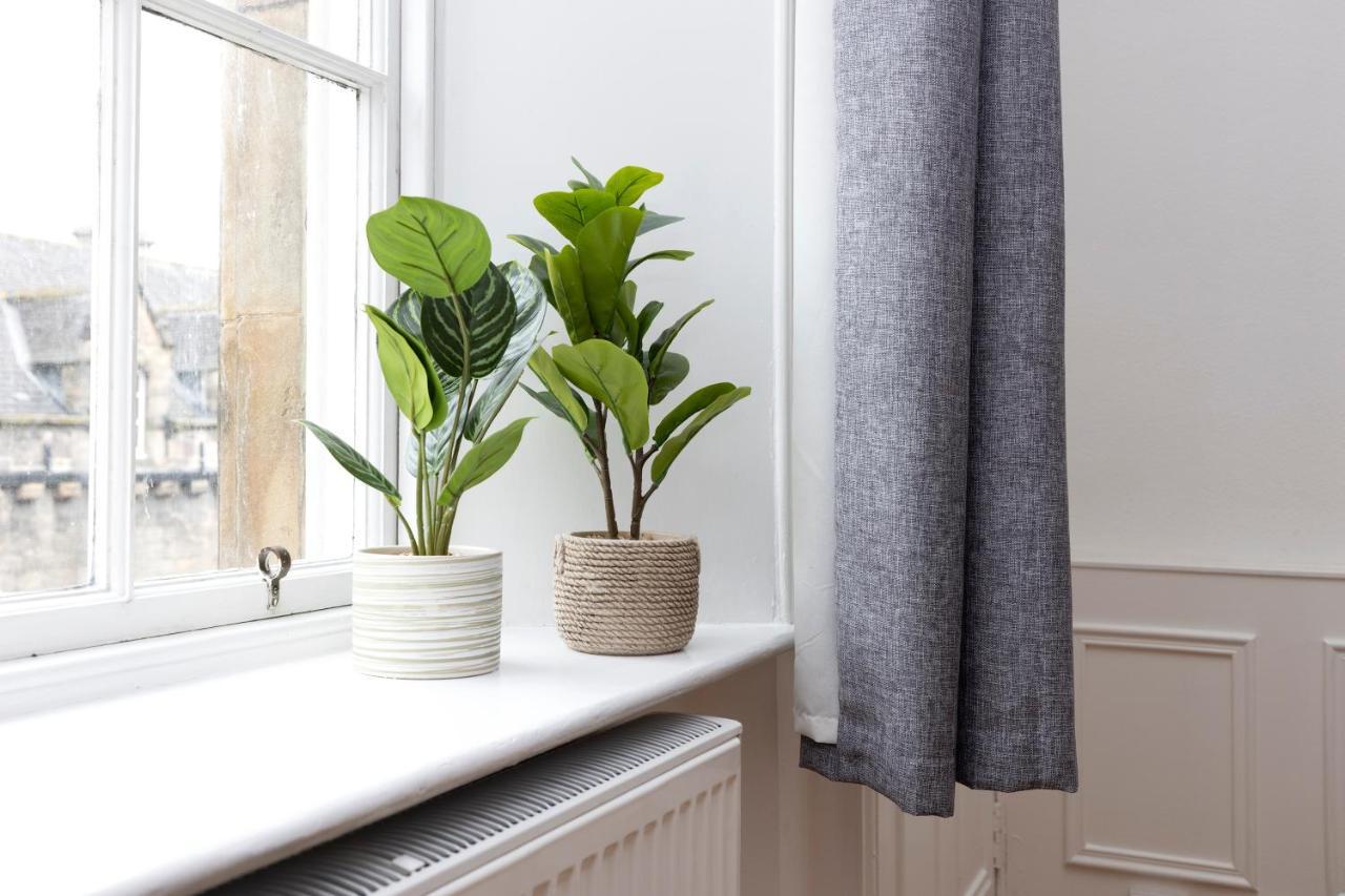 Joivy Cosy Flat In The Heart Of Edinburgh Apartment Exterior photo